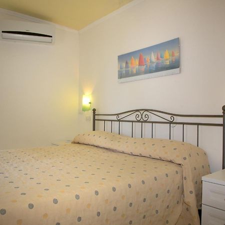 Baia Marticana Residence Hotel Agnone Cilento Номер фото