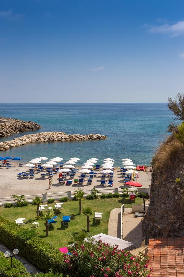 Baia Marticana Residence Hotel Agnone Cilento Экстерьер фото