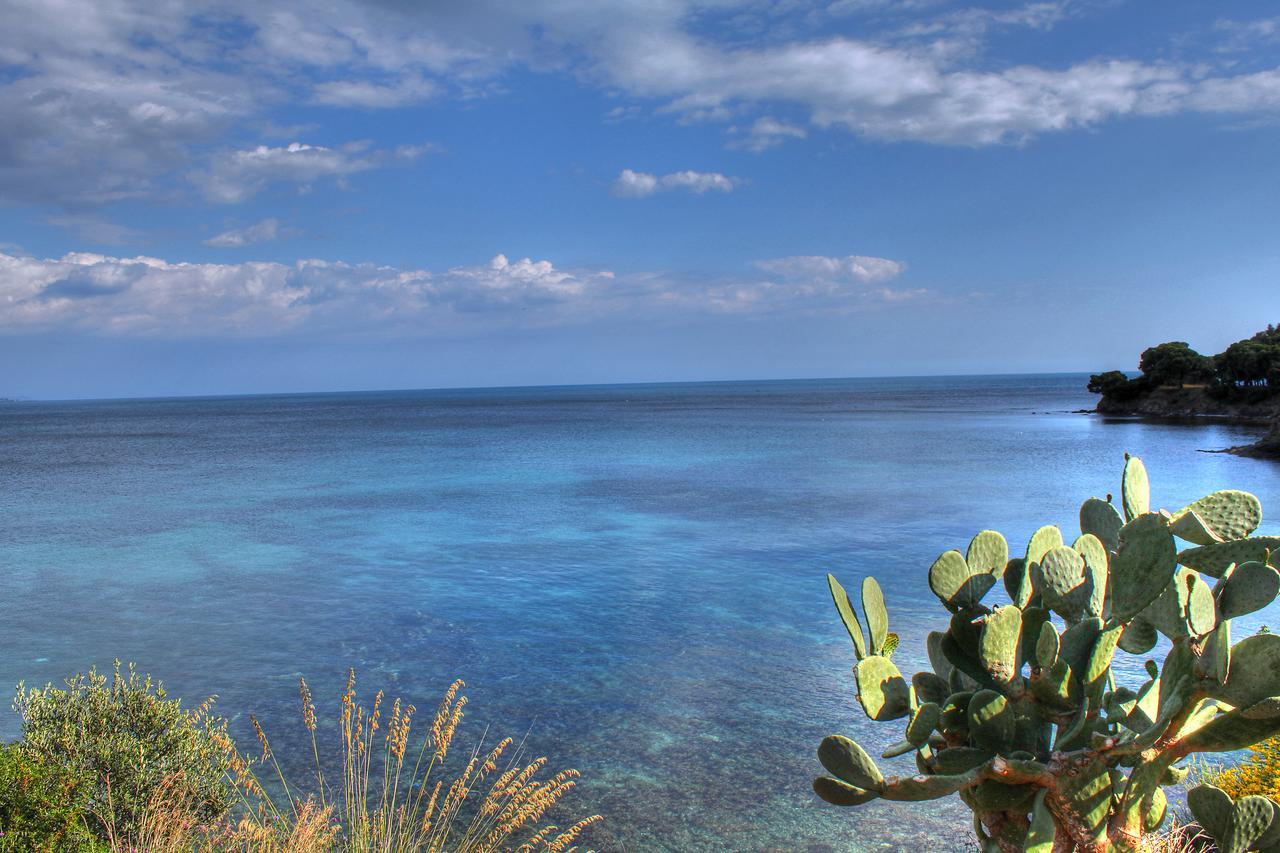 Baia Marticana Residence Hotel Agnone Cilento Экстерьер фото